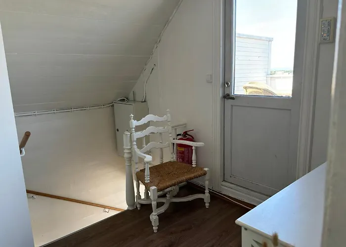 Romslig I Sentrum Med Egen Takterrasse Stavanger